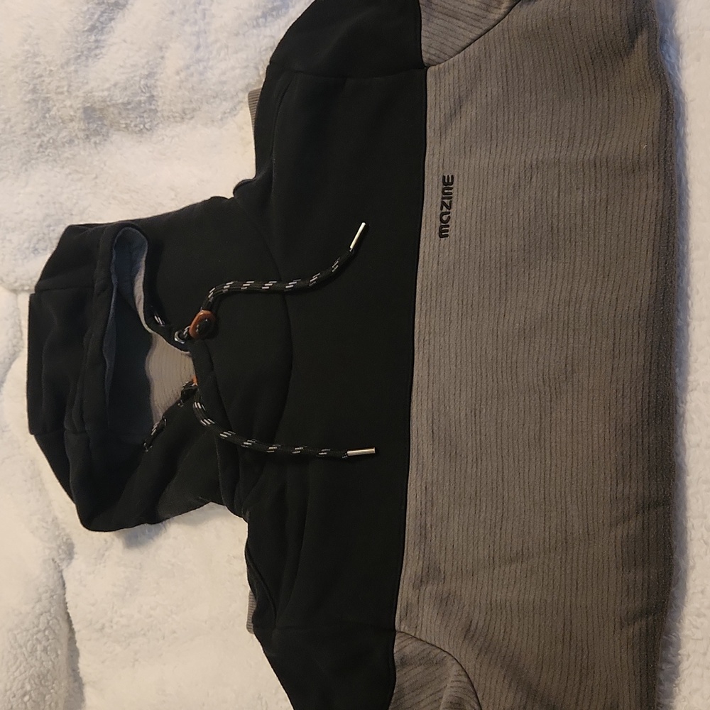 Mazine Hooded Sweatshirt